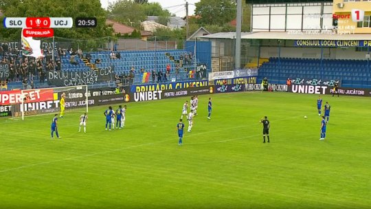 Imagini cât 1.000 de cuvinte! Cum a reacționat Ioan Ovidiu Sabău după ce Slobozia a marcat un gol uluitor în poarta lui U Cluj