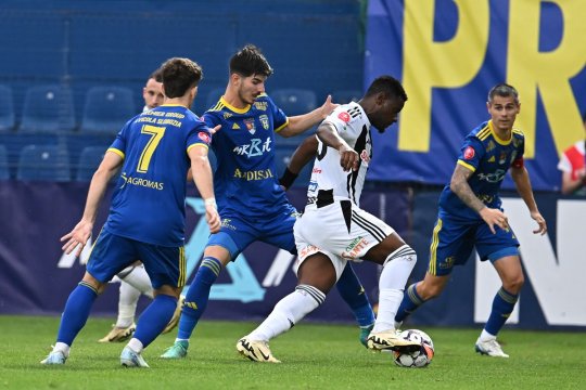 Adrian Mihalcea a izbucnit, după remiza dintre Slobozia și U Cluj: ”Dragilor arbitri...” / ”Atitudinea lor față de mine nu mi s-a părut ok”