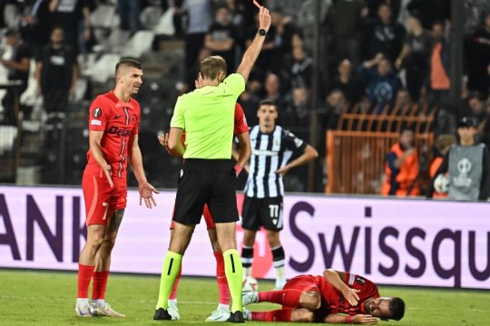 Nicolae Stanciu a avut o discuție cu Darius Olaru, după eliminarea jucătorului în meciul cu PAOK: ”Asta i-am spus”