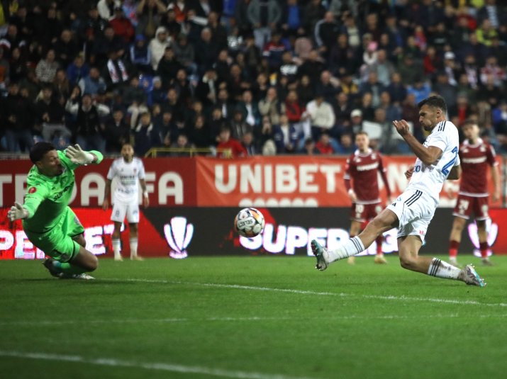 Chică-Roșă a fost cel care a deschis scorul în Botoșani - Rapid 2-0