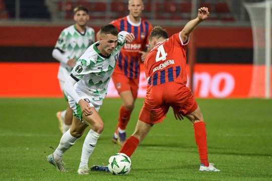 Fotbalistul care i-ar putea face concurență lui Dennis Man la națională, urmărit de Rapid. Totul s-a aflat acum: "Jucător interesant!"