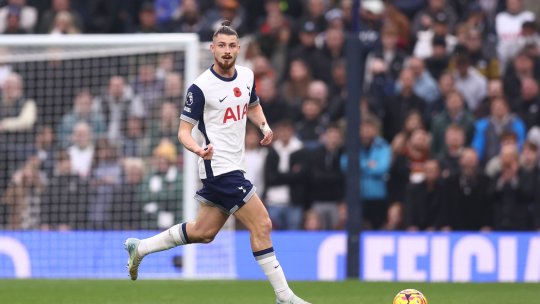 Radu Drăgușin, o nouă gafă în eșecul suferit de Tottenham. Londonezii au pierdut cu Ipswich și intră în criză