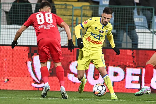 Gloria Buzău - Petrolul Ploiești 0-1. Victorie importantă pentru oaspeți