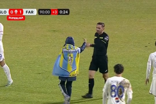 Ce amendă trebuie să plătească tatăl copilului care i-a arătat semne obscene lui Colțescu, în Slobozia - Farul 0-1