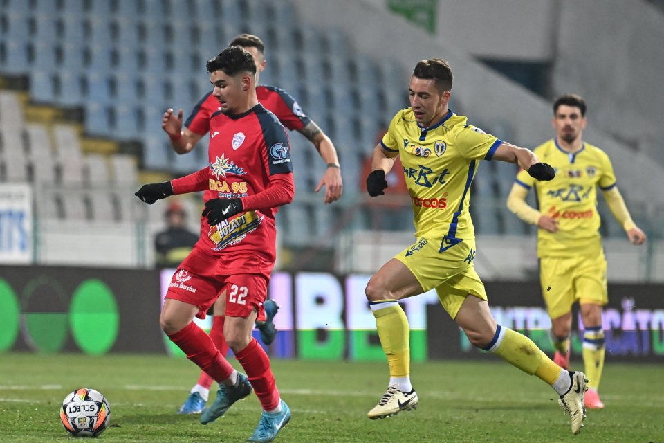 Jucătorii Gloriei Buzău a pierdut cu 0-1 în fața celor de la Petrolul Ploiești