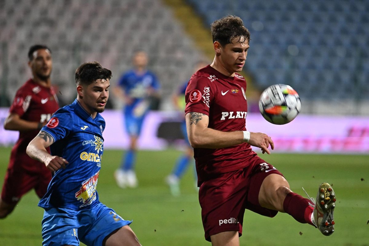 Matei Ilie joacă la CFR Cluj din luna septembrie a anului 2023
