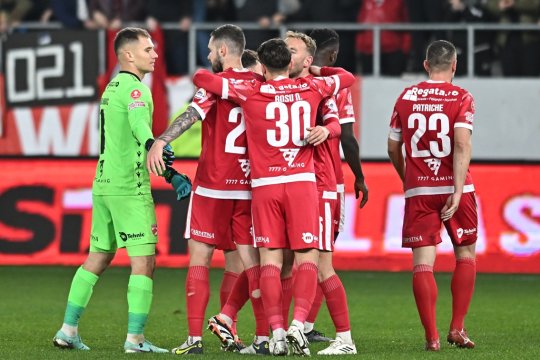 Titularul lui Dinamo, OUT pentru restul anului! Clubul a făcut anunțul oficial