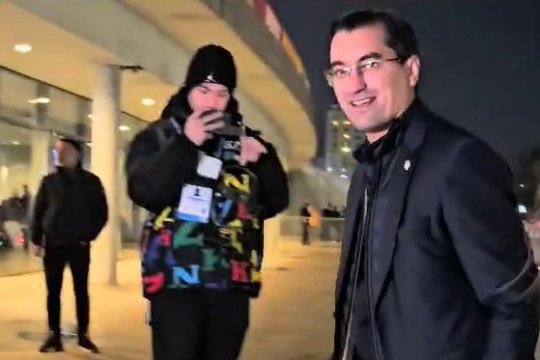 Cu cine a venit Răzvan Burleanu la România - Kosovo. Imagini rare cu președintele FRF