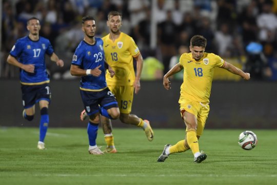 Nicio surpriză în formula de start aleasă de Mircea Lucescu pentru meciul cu Kosovo