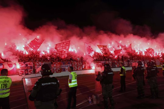 Ce a apărut pe străzile din Serbia după controversele de la România - Kosovo