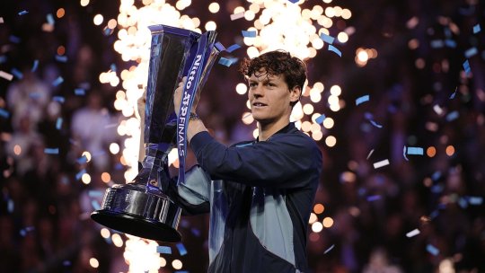 Jannik Sinner l-a învins pe Taylor Fritz în finală la Turneul Campionilor! A egalat o performanță reușită doar de Djokovic și Federer
