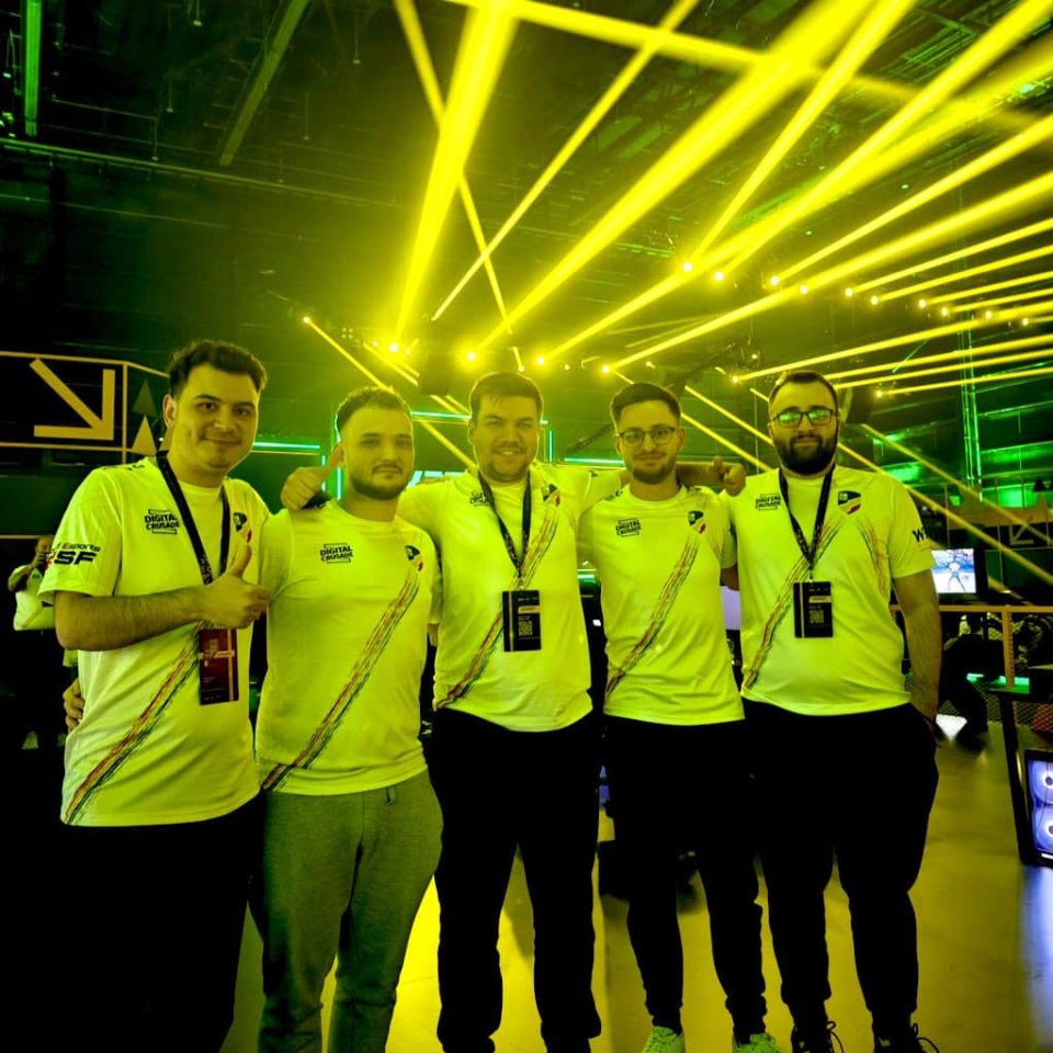 Campioni mondiali în esports. România câștigă marele trofeu și premiul de 100.000 de dolari în Arabia Saudită