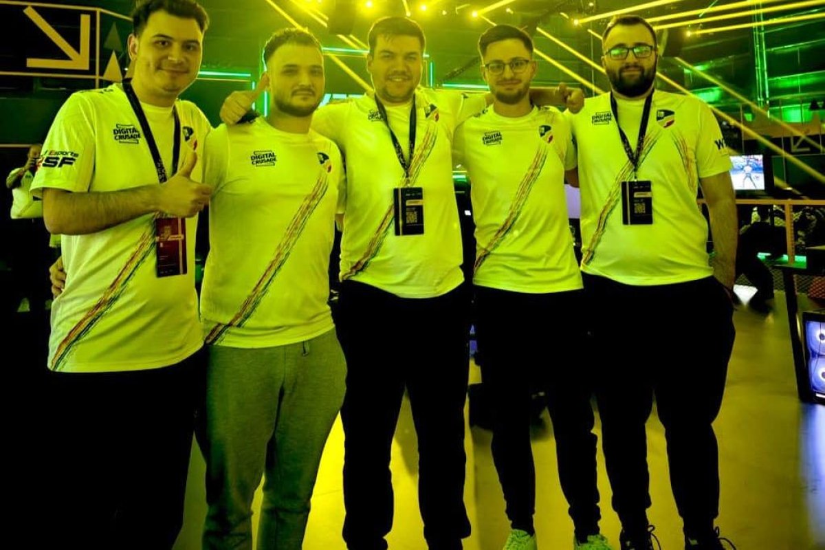 Campioni mondiali în esports. România câștigă marele trofeu și premiul de 100.000 de dolari în Arabia Saudită