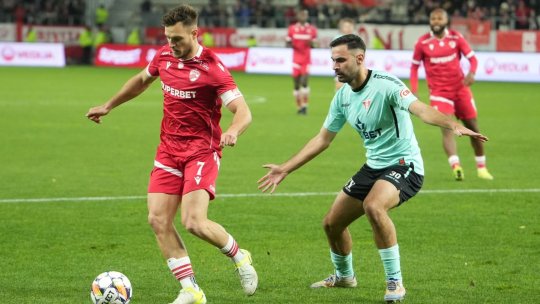 Dinamo - UTA Arad 1-0. Mircea Rednic, învins din nou de fosta echipă! "Câinii" au urcat pe locul secund în SuperLiga