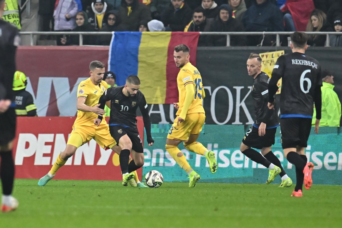 România - Kosovo a fost oprit în minutul 90+3, după ce fotbaliștii kosovari au ieșit de pe teren