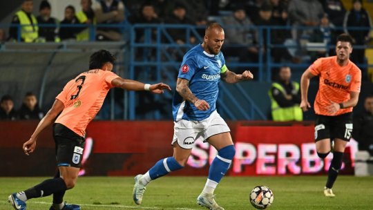 Transfer de 900.000 de euro realizat de Universitatea Craiova. Jucătorul pentru care Mihai Rotaru a băgat mâna în buzunar