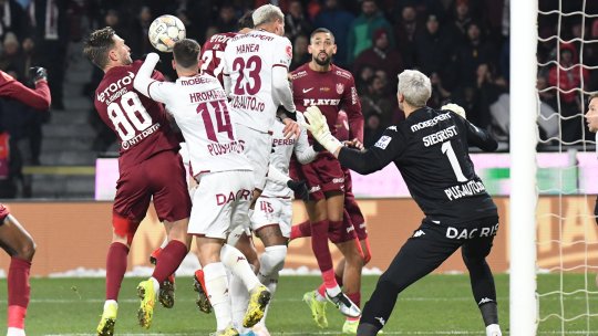 CFR Cluj - Rapid 0-0, ACUM, pe iAMsport.ro. Derby ”feroviar” în Gruia!