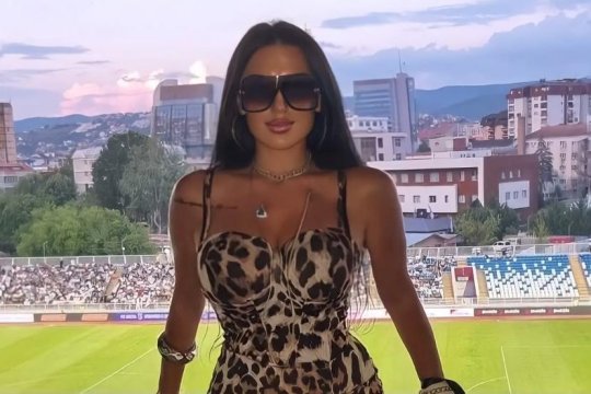 Kosovara Qeqa Krelani a venit în România și a dat verdictul: ”Asta mi se întâmplă tot timpul”
