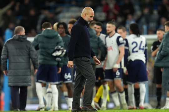 Pep Guardiola, distrus după umilința suferită în fața lui Radu Drăgușin: ”În 8 ani nu am trăit niciodată așa ceva!”