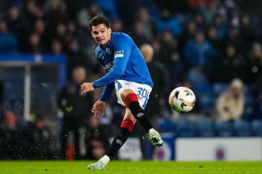 Dispută între fanii lui Rangers pe tema Ianis Hagi: ”Nu mai e destul de bun, nu e salvatorul!” / ”Doar el a încercat...”