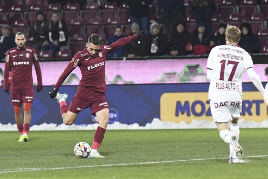 Fotbaliștii lui CFR Cluj, dezamăgiți de golul din final al Rapidului: ”Cred că meritam victoria!”