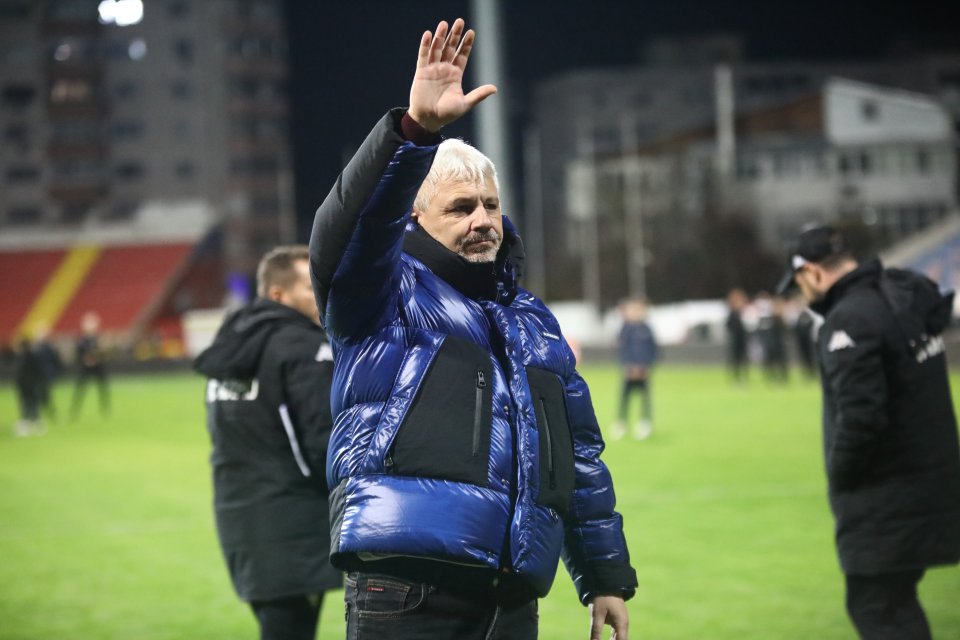 Marius Șumudică, antrenorul celor de la Rapid