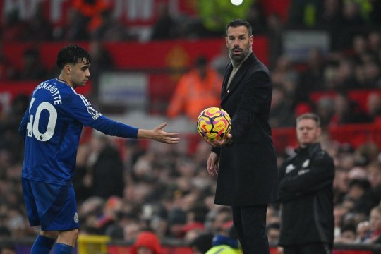 Ruud van Nistelrooy, la un pas de revenirea în Premier League! Echipa care îl dorește