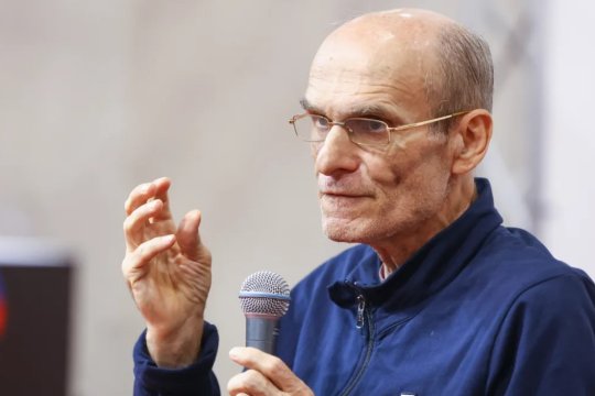 Cristian Tudor Popescu refuză să îi ia apărarea Simonei Halep. Ce spune cunoscutul gazetar despre cazurile de dopaj din tenis: ”Există diferențe clare între cazul ei și cazul Igăi Swiatek