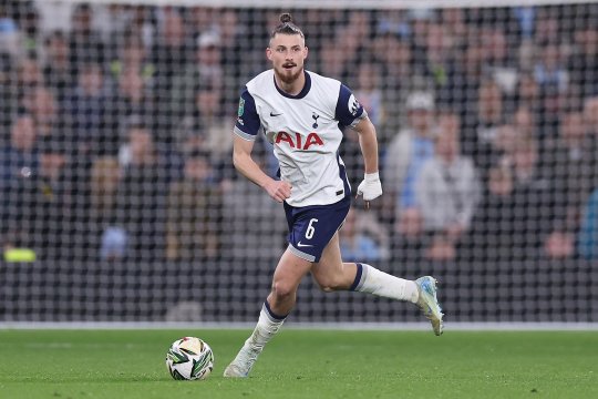 Tottenham - Aston Villa 4-1. Victorie categorică pentru gazde, cu Radu Drăgușin integralist