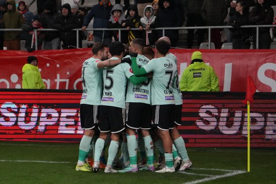 Jucătorii de la Sepsi, fericiți după remiza cu Dinamo. Ce a spus Ciobotariu despre ofertele pe care le are din SuperLigă