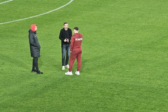 3 detalii de la Rapid - Hermannstadt. Momentul dintre Măldărășanu și Săpunaru + N'Jie a spart gheața