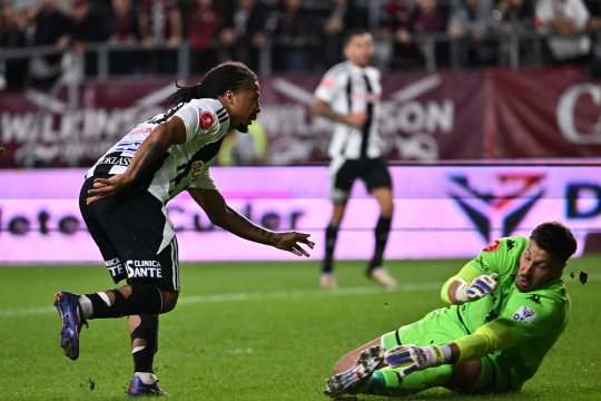 Conducerea Rapidului, derutată de cazul dopatului Berto: "Am pierdut, ne-a dat gol și nu e corect. Mă roade, sunt frustrat"