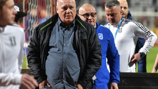 Marcel Pușcaș, atacat puternic în online după ce a ironizat echipa patronată de Adrian Mititelu: ”Felicitări, jucători! Felicitări, staff!”. Cum au răspuns fanii craioveni
