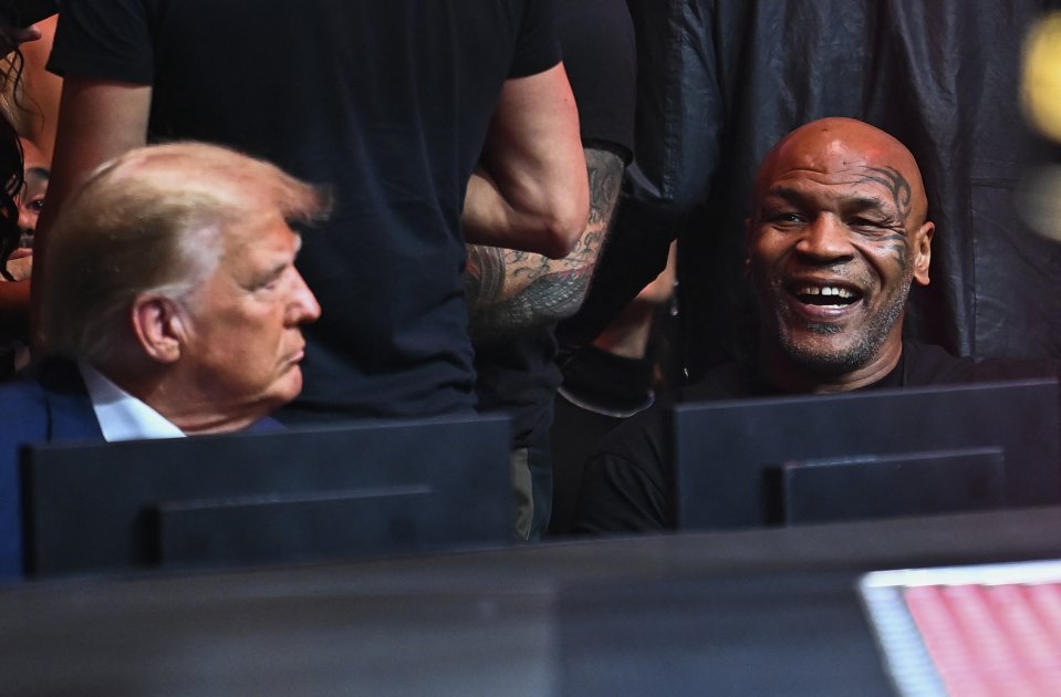 Donald Trump a găzduit mai multe meciuri ale lui Mike Tyson la hotelul său din Atlantic City