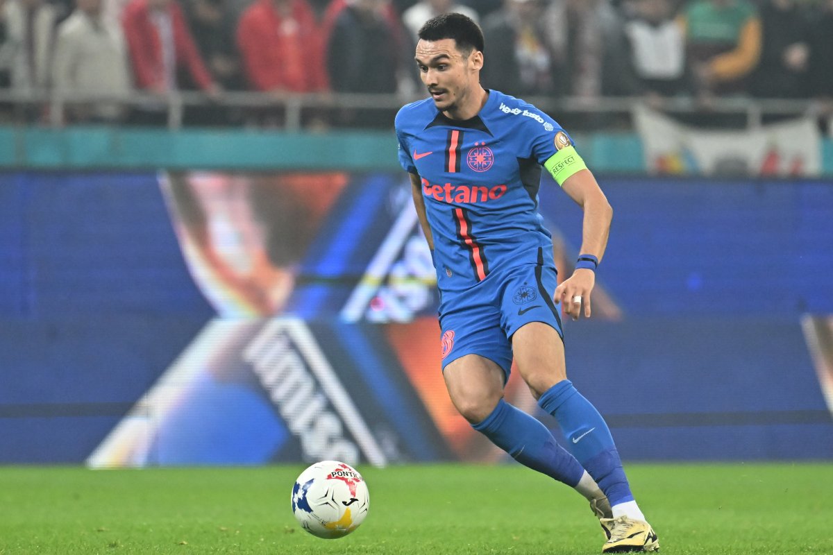 Adrian Șut, în timpul unui meci pentru FCSB