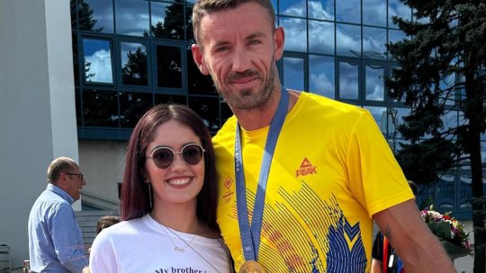 Bullying, diagnostic greșit și speranță: “După operație, am văzut pentru prima dată în viață că mama are pistrui”. Lecția de viață din familia unui campion olimpic