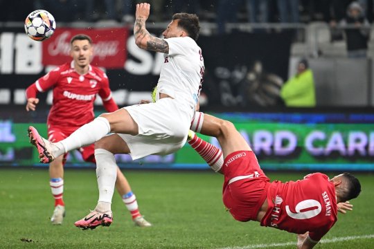 Ce pedeapsă a încasat fanul care a aruncat un scaun pe teren la Dinamo - CFR. De ce au fost amendate firma de bază și clubul bucureștean