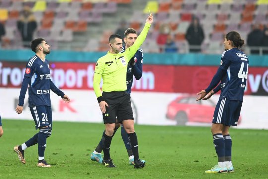 Poate fi revenirea iernii în SuperLigă. Fotbalistul care a impresionat în străinătate s-a întors în România. Cine a pus deja ochii pe el