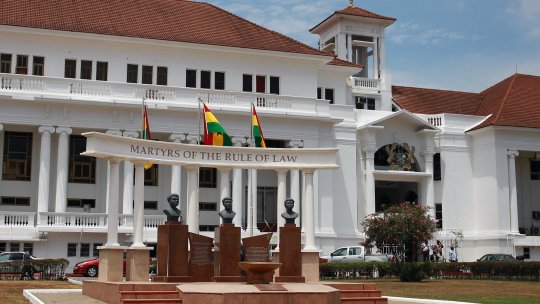 A aflat, după 21 de ani de căsnicie, că cei 3 copii ai săi nu îi aparțin de fapt și a vrut să își omoare soția: ”Dumnezeu mi-a vorbit”