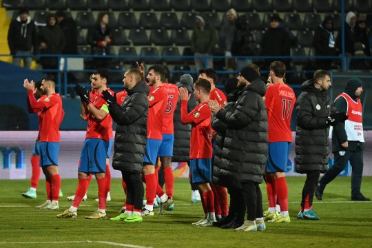 Florin Prunea a dat vina pe Gigi Becali pentru egalul făcut de FCSB cu Farul: ”A greșit schimbările!”