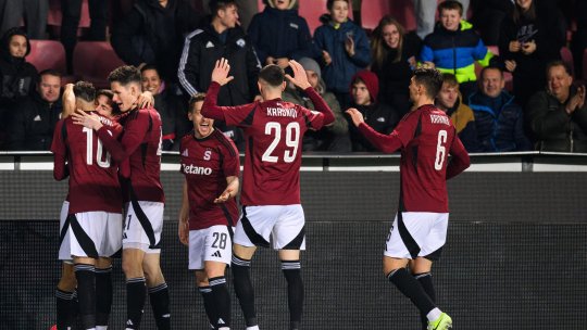 La nici 24 de ore de când era pe teren, fotbalistul de 5.000.000 de euro a venit la Rapid - Gloria Buzău