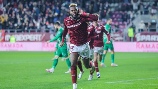 Aaron Boupendza s-a descătușat după "dubla" cu Gloria Buzău: "Este presiune pe noi"