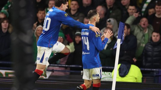 În fața lui Ianis Hagi! Gestul controversat făcut chiar la Celtic - Rangers, care a adus aminte de România - Kosovo