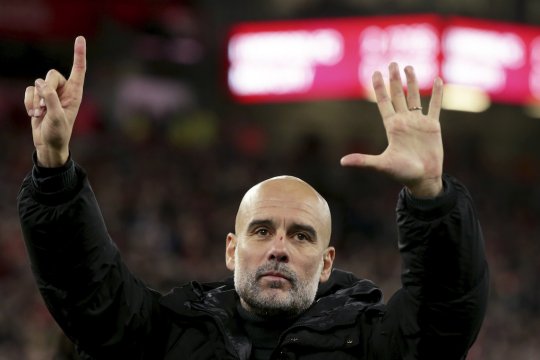 ”Guardiola, 6 degete și lipsa de respect”. Ștucan scrie despre gestul interpretabil făcut de Pep către fanii lui Liverpool