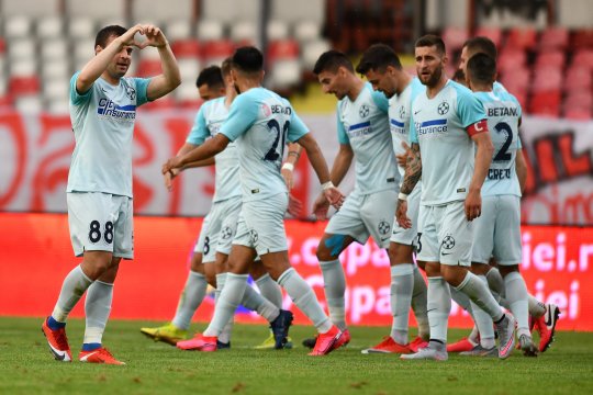 Fotbalistul de la FCSB care l-a ”emulat” pe Nicolae Dobrin! A venit la finala Cupei după ”3 zile de petrecere” și a dat pe spate pe toată lumea