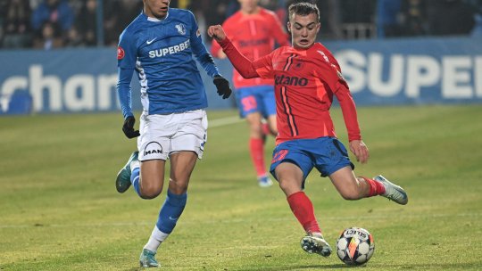 Lovitură pentru fotbalistul care l-a impresionat pe MM Stoica! S-a accidentat și a fost scos din teren cu targa