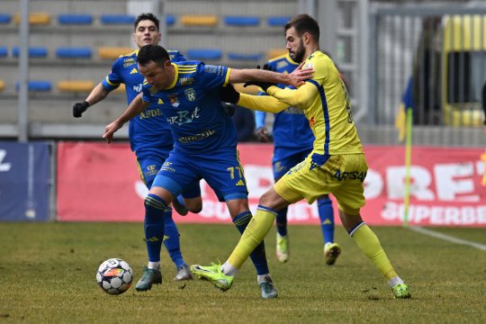 Petrolul Ploiești - Unirea Slobozia 2-1. "Lupii" încheie cu dreptul 2024 și urcă pe loc de play-off