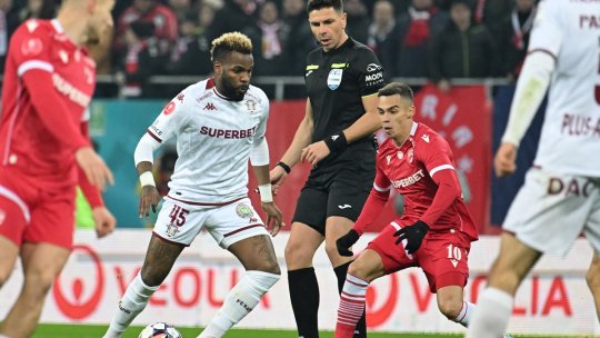 Dinamo - Rapid 0-0. Au sărit scântei în derby. Echipa lui Șumudică termină anul în afara play-off-ului. Cum arată clasamentul