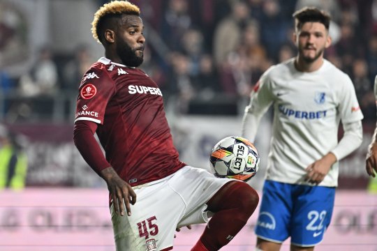Aaron Boupendza a rupt tăcerea despre transferul la Rapid. Promisiune de Crăciun pentru fanii giuleșteni: "Suntem o familie!"