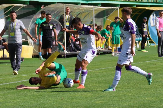 Un club din fotbalul românesc, împins spre prăpastie de decizia FRF: a primit o nouă depunctare!